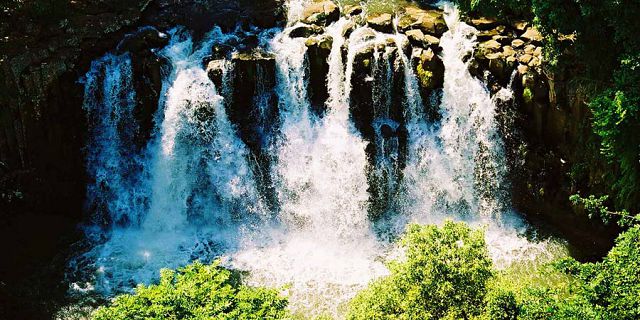 Mauritius underwater waterfall helicopter tour exclusive (7)